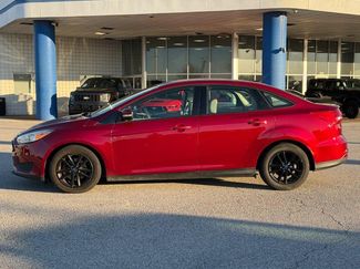 Used 2016 Ford Focus SE w/ Reverse Sensing Package video 2