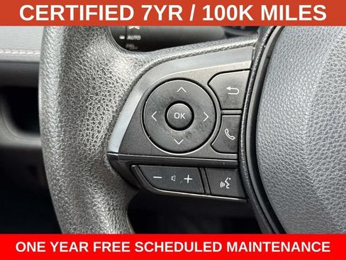 Used 2025 Toyota RAV4 XLE AWD/4WD image 24