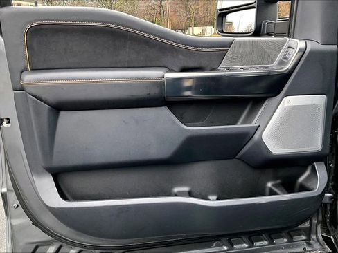 Used 2024 Ford F250 Platinum image 26