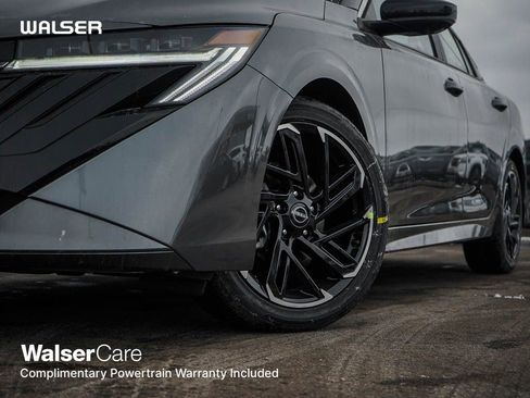 New 2026 Nissan Sentra SR w/ SR Premium Package FWD image 6