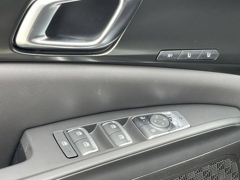 New 2026 Kia Carnival SX Prestige FWD image 24