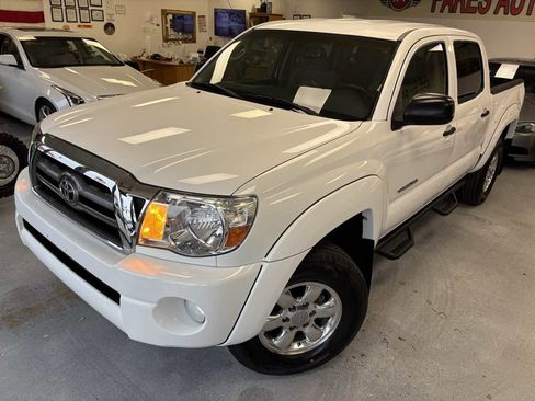 Used 2009 Toyota Tacoma PreRunner image 5