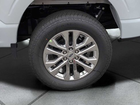 New 2025 Ford F150 Lariat w/ Equipment Group 501A Mid image 20