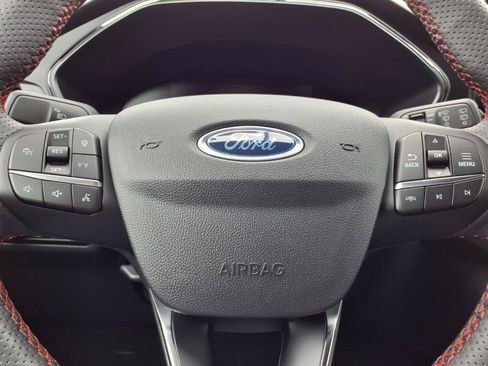 Used 2023 Ford Escape ST-Line w/ Tech Pack #1 AWD/4WD image 16