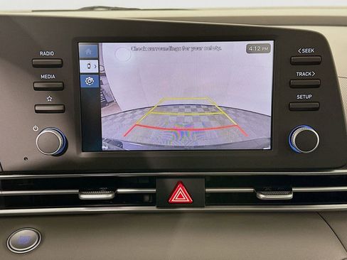 Certified 2023 Hyundai Elantra SEL w/ Convenience Package image 13