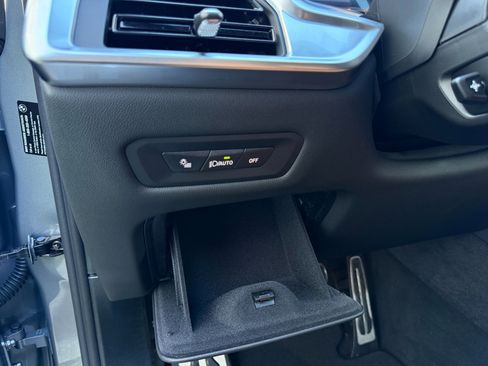 Used 2026 BMW X6 M60i w/ Climate Comfort Package image 9