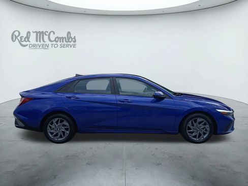 Used 2024 Hyundai Elantra SEL image 6