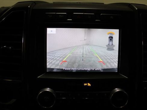 Used 2021 Ford Expedition Max Limited image 4