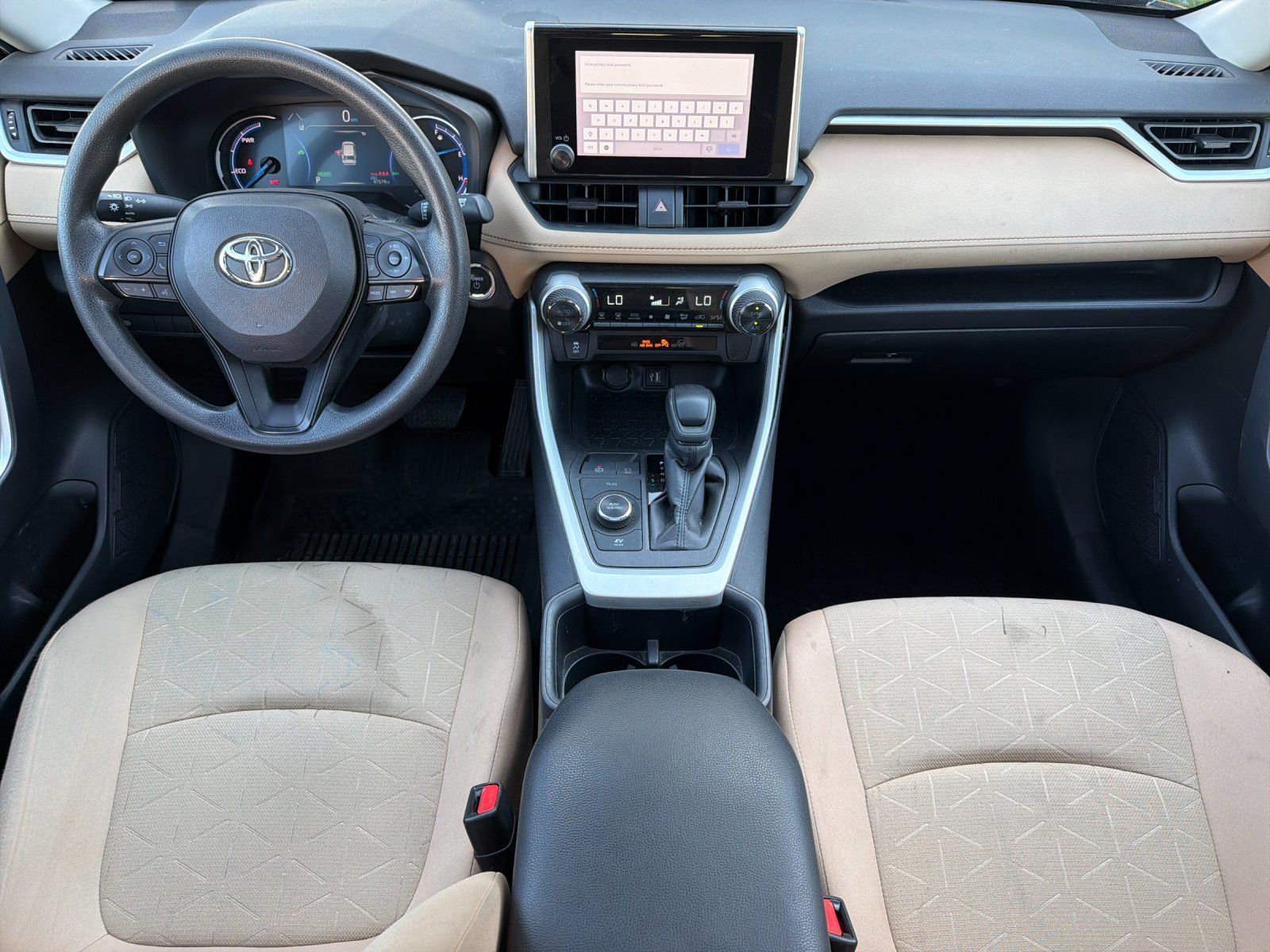 Used 2025 Toyota RAV4 XLE w/ Convenience Package AWD/4WD image 12
