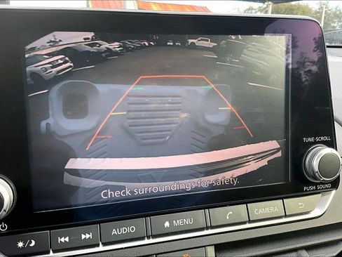 Used 2023 Nissan Altima 2.5 SR image 13