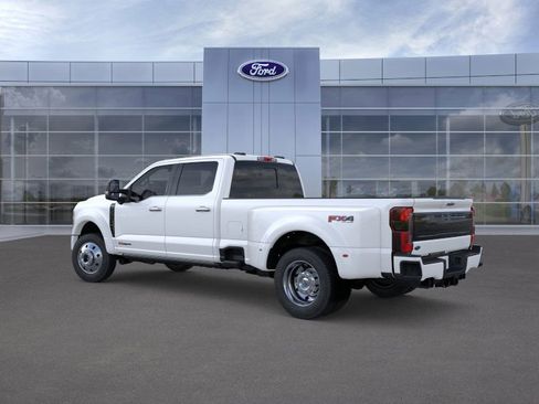 New 2026 Ford F450 Platinum w/ FX4 Off-Road Package image 4