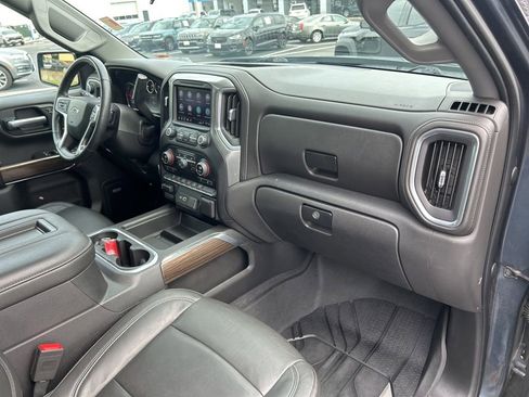 Used 2019 Chevrolet Silverado 1500 LT Trail Boss AWD/4WD image 52