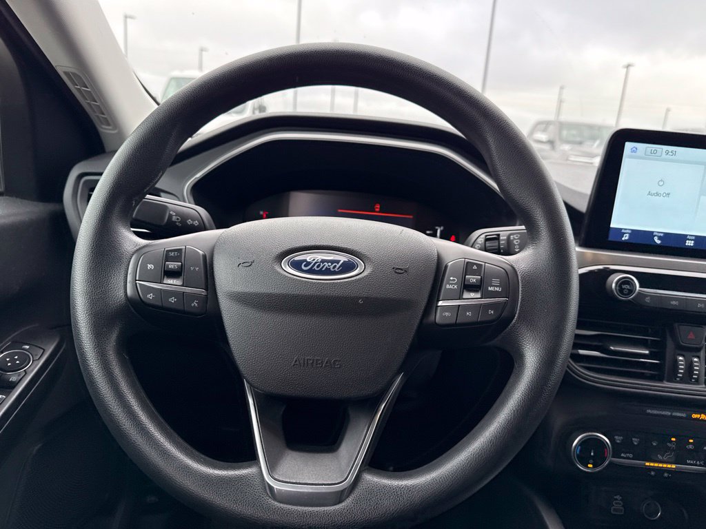 Used 2025 Ford Escape Active AWD/4WD image 41