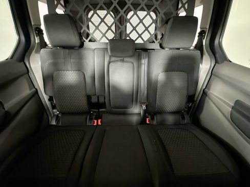 Used 2022 Ford Transit Connect XLT FWD image 13