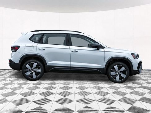 Used 2026 Volkswagen Taos S AWD/4WD image 9