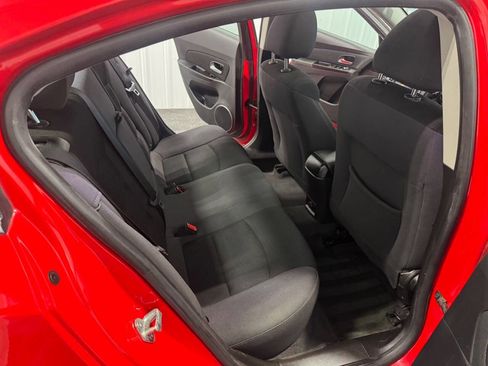 Used 2014 Chevrolet Cruze LT w/ All-Star Edition image 21