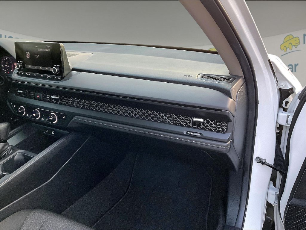 Used 2024 Honda Accord EX image 13