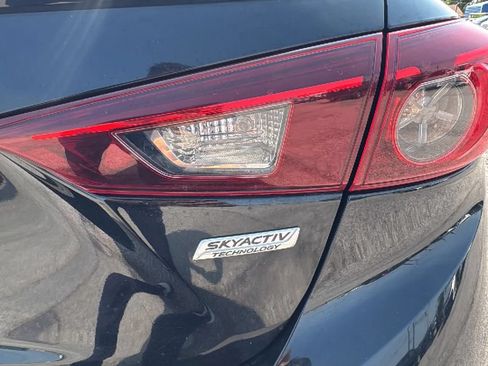 Used 2016 MAZDA MAZDA3 i Grand Touring FWD image 26