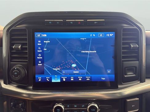 Used 2023 Ford F150 Lariat w/ Equipment Group 502A High AWD/4WD image 19