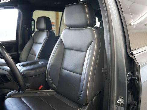 Used 2021 GMC Yukon SLT w/ SLT Luxury Package AWD/4WD image 25