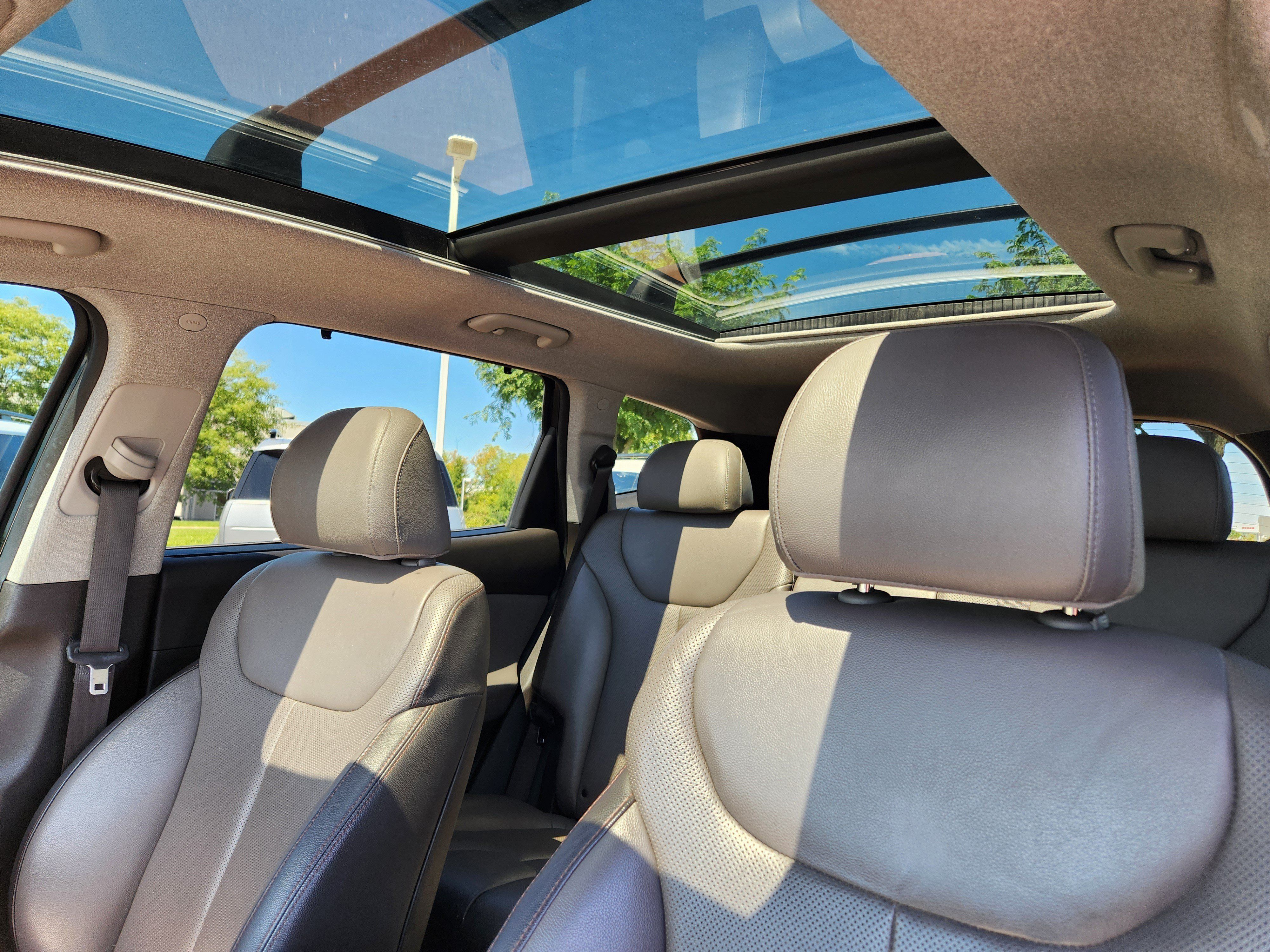 Used 2020 Hyundai Santa Fe Limited AWD/4WD image 12