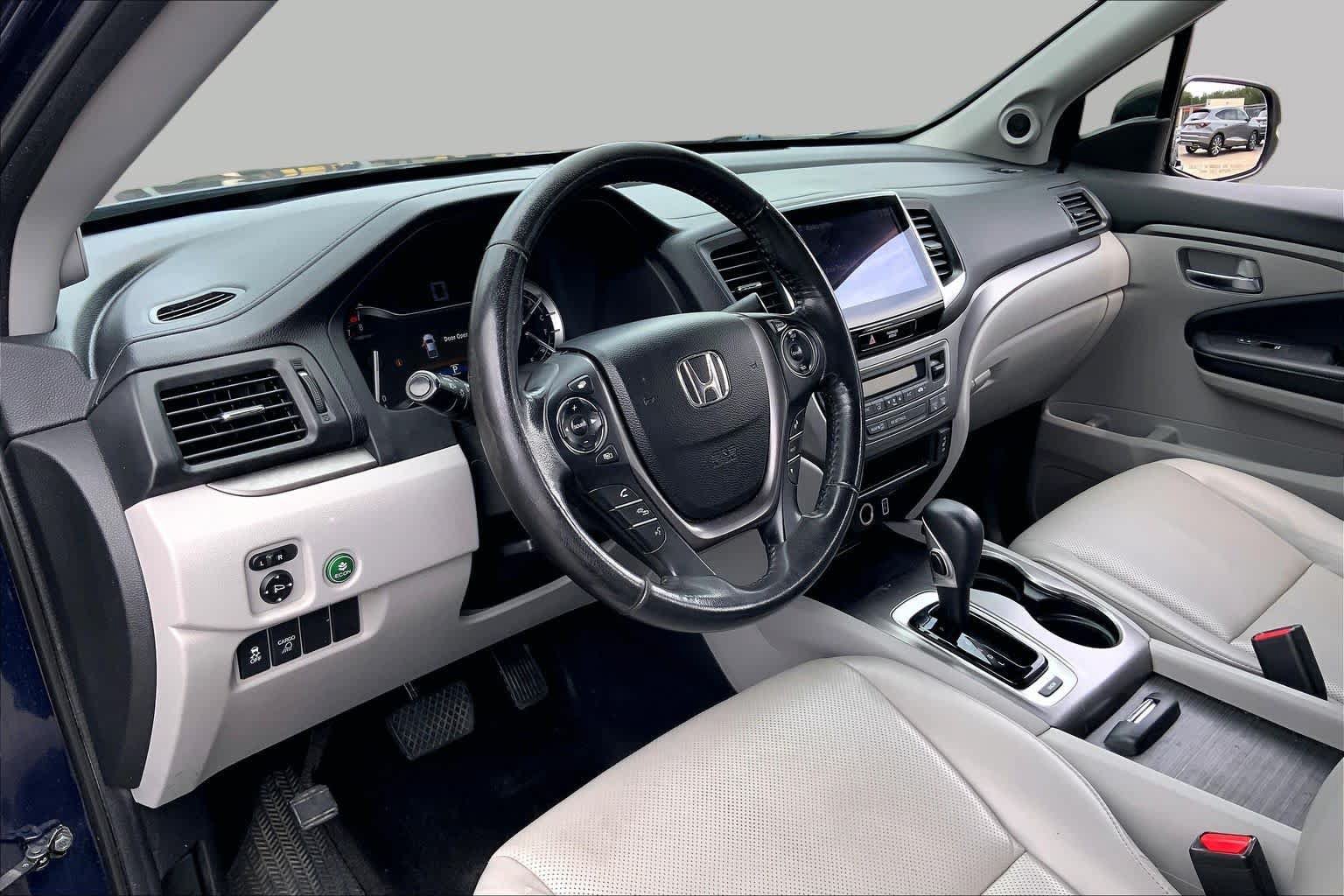 Used 2019 Honda Ridgeline RTL-T image 18