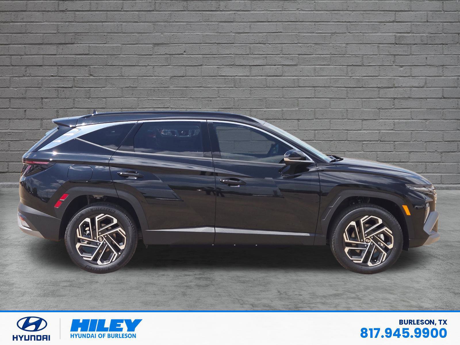 New 2026 Hyundai Tucson Limited AWD/4WD image 3