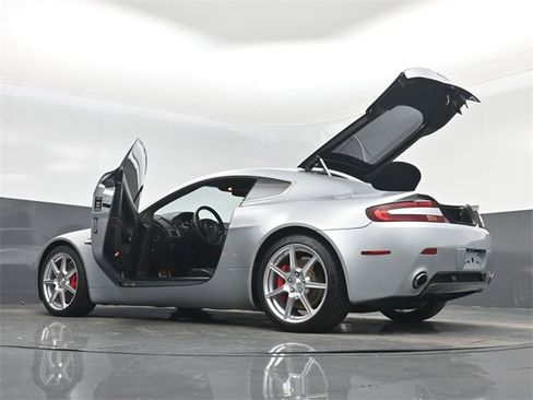 Used 2007 Aston Martin V8 Vantage Coupe image 50