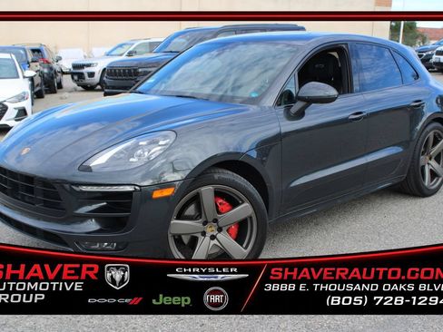 Used 2018 Porsche Macan GTS AWD/4WD image 1