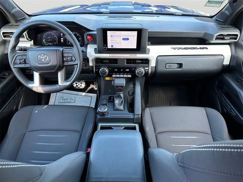 Used 2024 Toyota Tacoma TRD Sport image 17