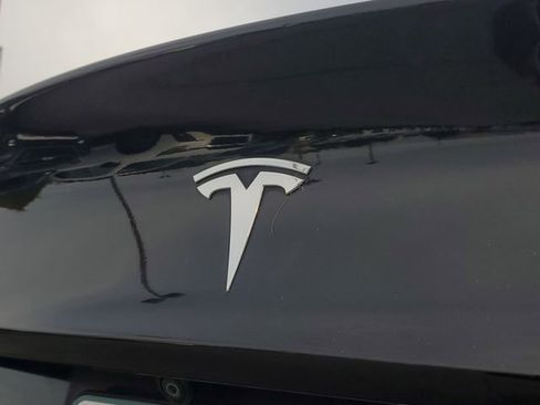 Used 2019 Tesla Model 3 Mid Range image 7