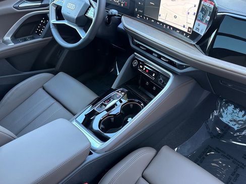 New 2025 Audi Q5 Premium Plus image 13