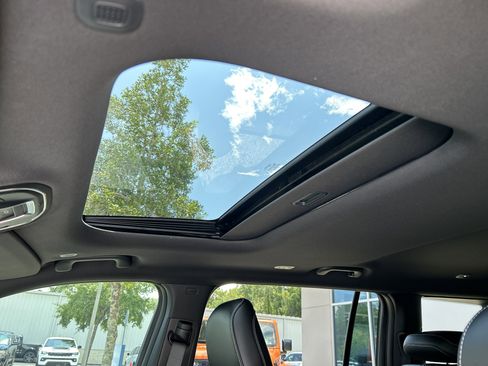 New 2025 Jeep Grand Cherokee L Altitude image 21