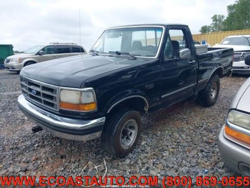 Used 1993 Ford F150 XL image 2
