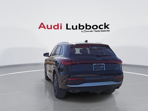 Used 2025 Audi Q5 Premium Plus w/ Premium Plus image 7