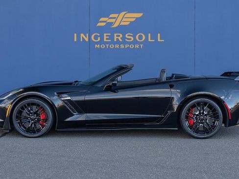 Used 2016 Chevrolet Corvette Z06 w/ 3LZ Preferred Equipment Group RWD image 4