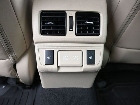 Used 2019 Subaru Outback 3.6R Limited image 12