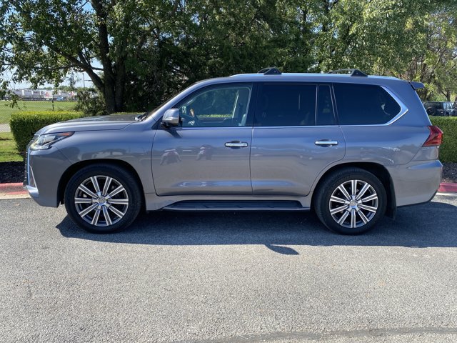 Used 2016 Lexus LX 570 4WD w/ Luxury Package image 7