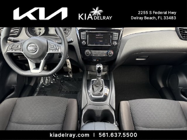 Used 2020 Nissan Rogue Sport S FWD image 13