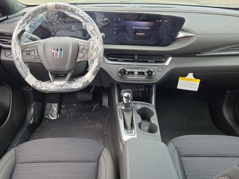 New 2026 Buick Envista Sport Touring FWD image 3