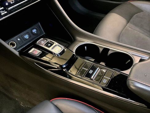 Used 2021 Hyundai Sonata SEL Plus w/ Tech Package image 16