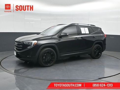 Used 2020 GMC Terrain SLE w/ Driver Convenience Package AWD/4WD image 7