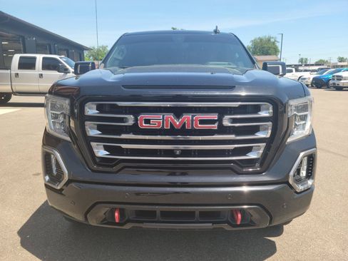 Used 2020 GMC Sierra 1500 AT4 w/ AT4 Premium Package AWD/4WD image 2