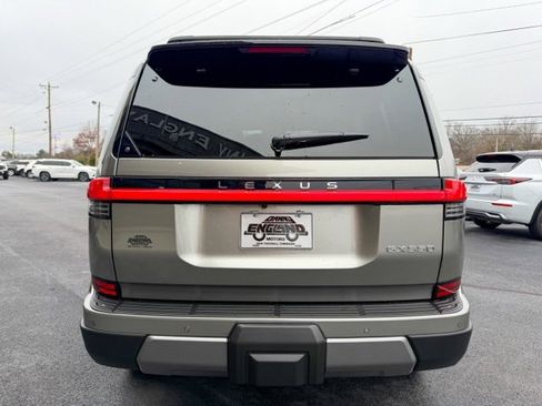 Used 2025 Lexus GX 550 image 7