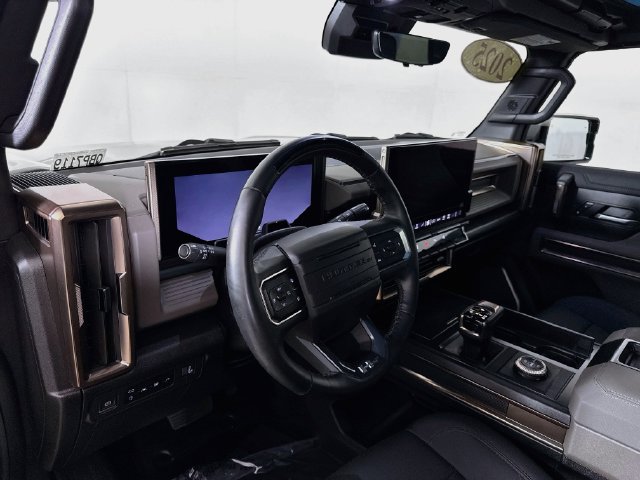 Used 2025 GMC Hummer EV 3X AWD/4WD image 10