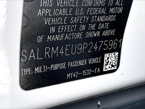 Used 2023 Land Rover Discovery HSE R-Dynamic image 34