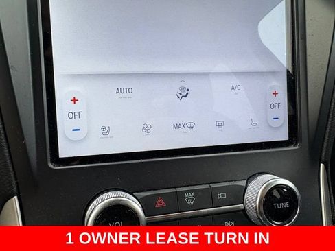 Used 2024 Ford Edge SEL w/ Convenience Package AWD/4WD image 23