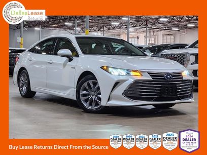 Used 2021 Toyota Avalon XLE w/ Moonroof Package