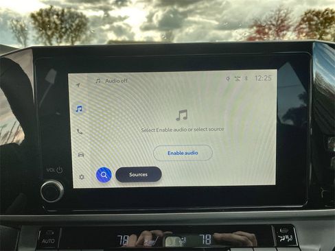 Used 2026 Toyota Camry SE image 12