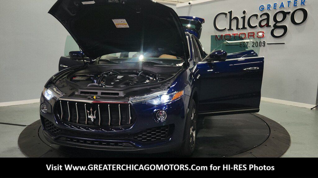 Used 2018 Maserati Levante AWD/4WD image 16